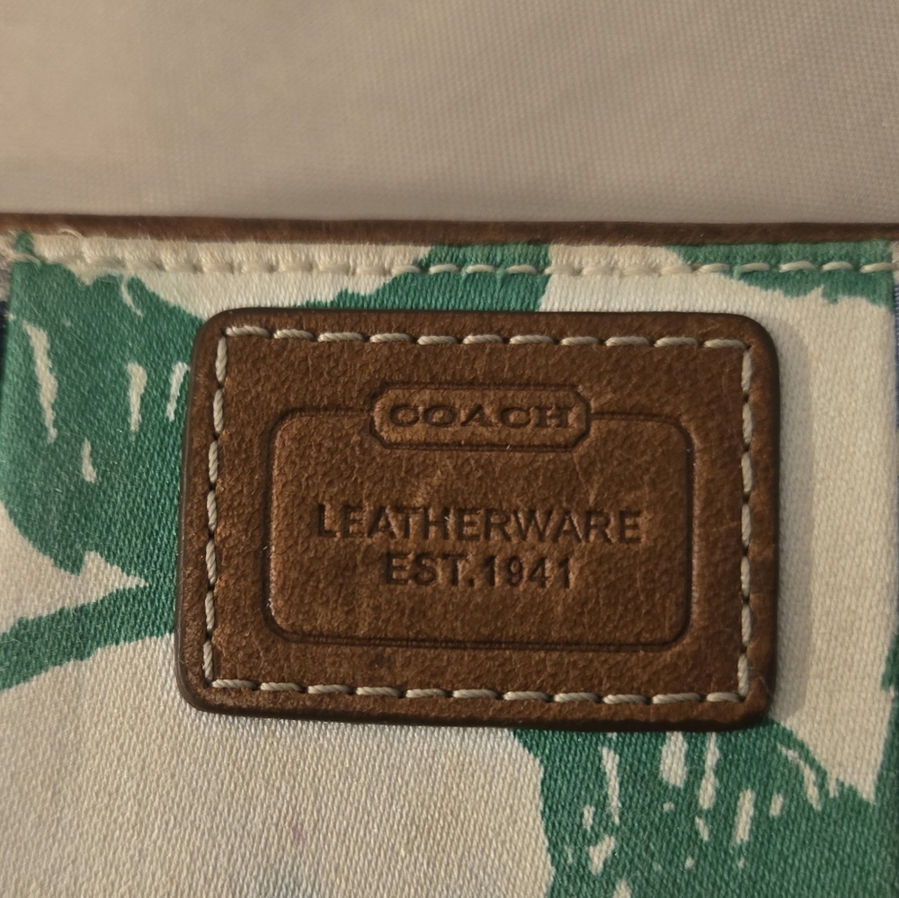 Vintage Coach Hampton Patchwork Wallet - image 8